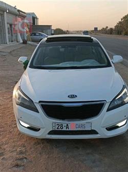 كيا كادينزا